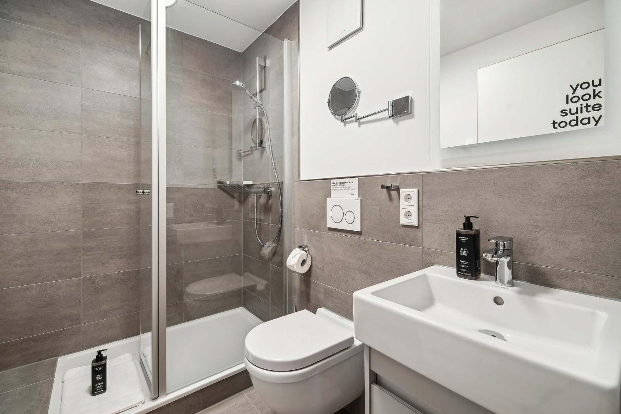 Limehome Kassel Wilhelmsstrasse Bagian luar foto